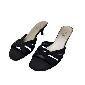Elegant Black Women's Strappy Kitten Heel Sandal Size 7/8.5